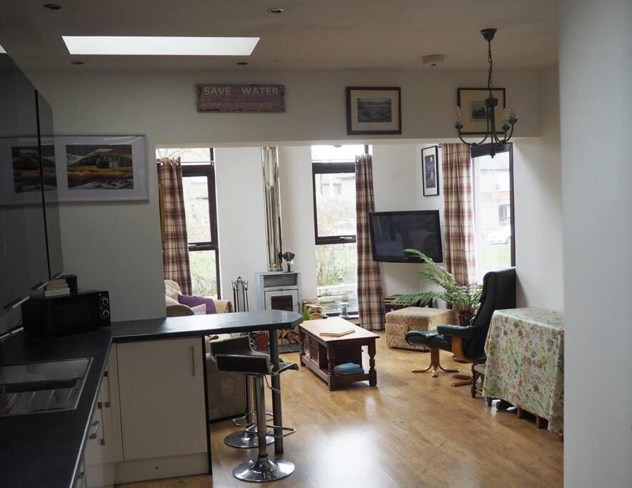 Fern Lodge Angus, Kirriemuir Esterno foto